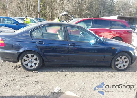 2004 BMW 325Xi из США, поврежденный, VIN WBAEU33424PM60426